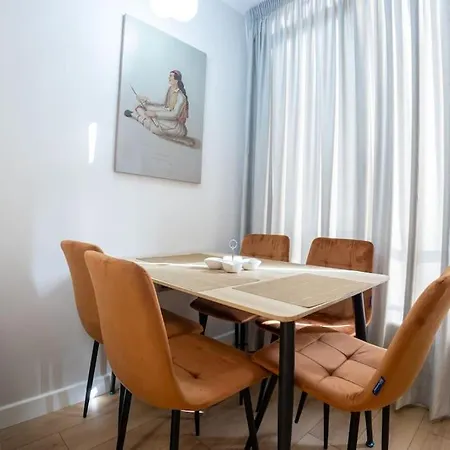 Διαμέρισμα Erlis Comfy Cozy 2 Komuna Parisit