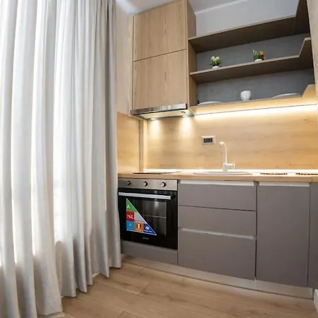 Erlis Comfy Cozy 2 Komuna Parisit Διαμέρισμα Τίρανα